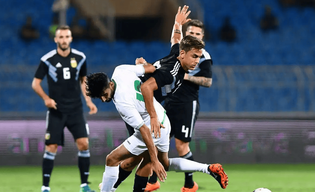 阿曼球员表现出色，成为球队亮点