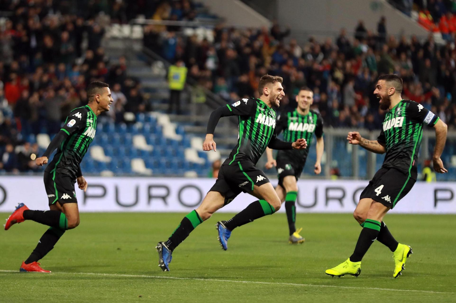 萨索洛主场击败劲敌,继续保持不败纪录的简单介绍 萨索洛主场击败劲敌,继续保持不败纪录的简单介绍