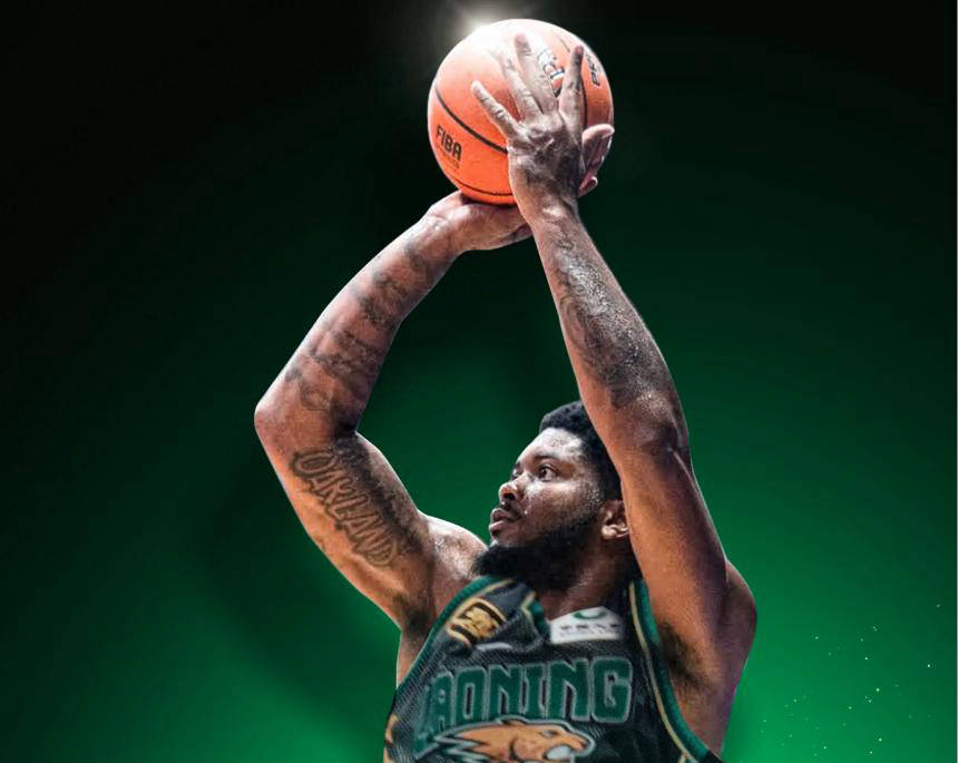 外援球员表现抢眼,为球队贡献巨大 外援球员表现抢眼,为球队贡献巨大