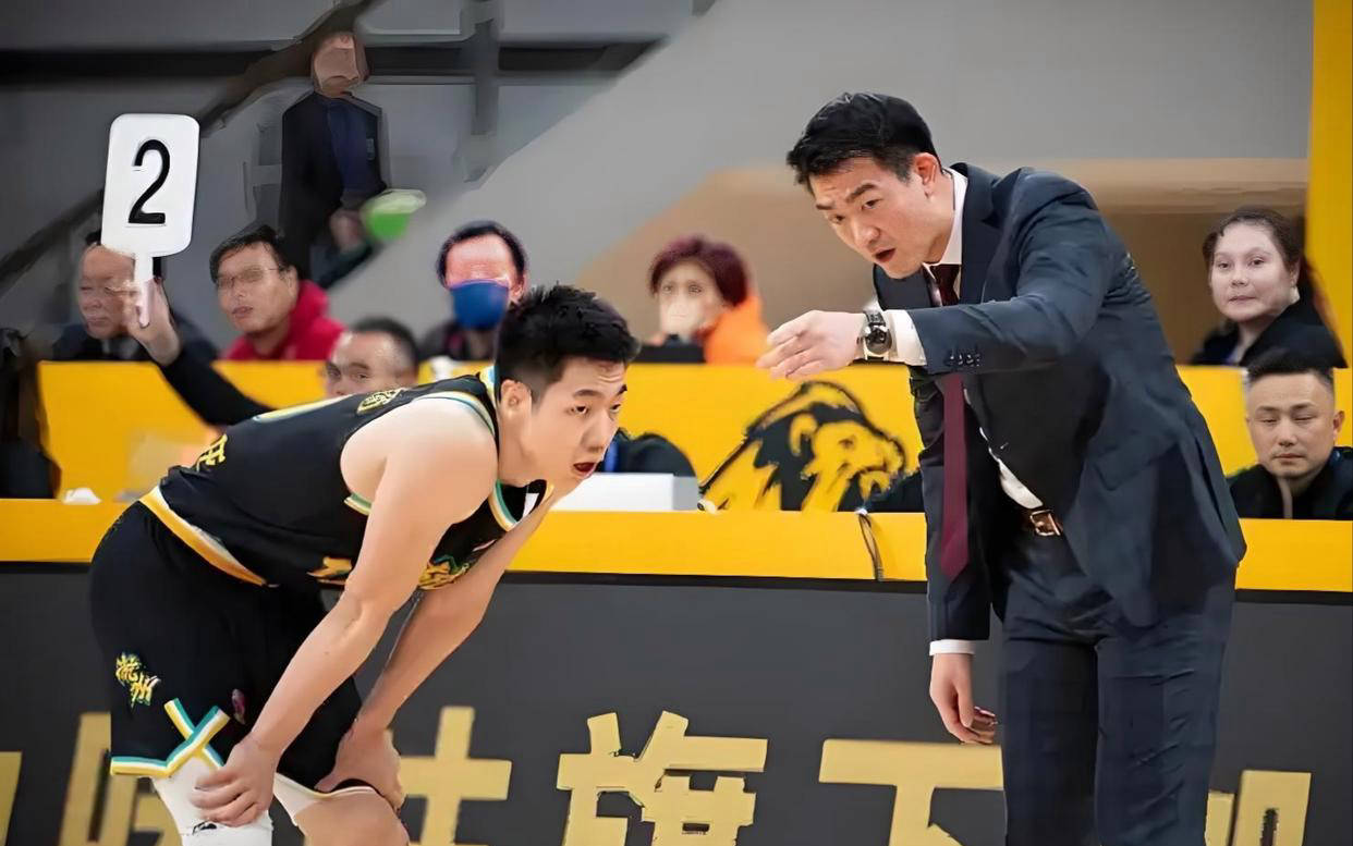 关于球队备战最后一周,全力备战迎战CBA新赛季的信息 关于球队备战最后一周,全力备战迎战CBA新赛季的信息