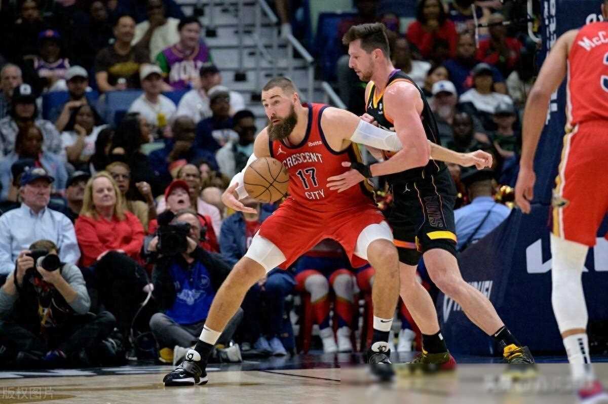 英雄会师:爵士与鹈鹕的激烈对抗引人注目的简单介绍 英雄会师:爵士与鹈鹕的激烈对抗引人注目的简单介绍