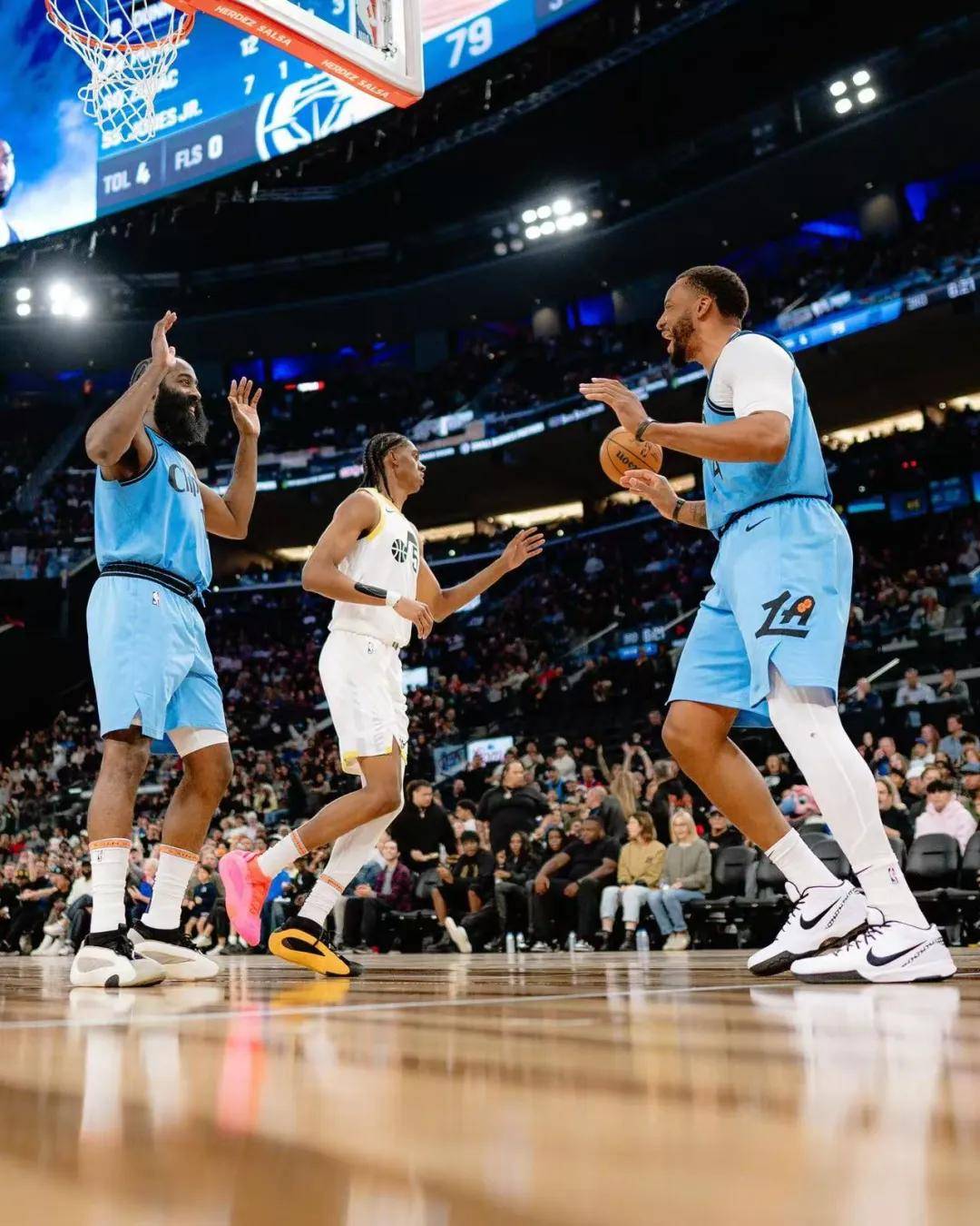 新赛季全面启动，球队备战精准，迎接挑战的简单介绍