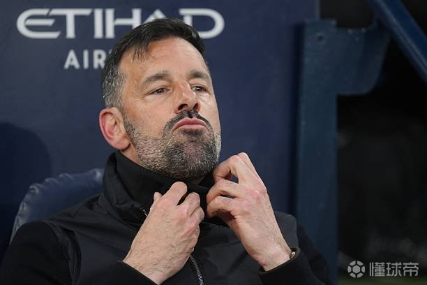 莱斯特城主场惨负谢菲联,英超球队备战欧冠苦战 莱斯特城主场惨负谢菲联,英超球队备战欧冠苦战