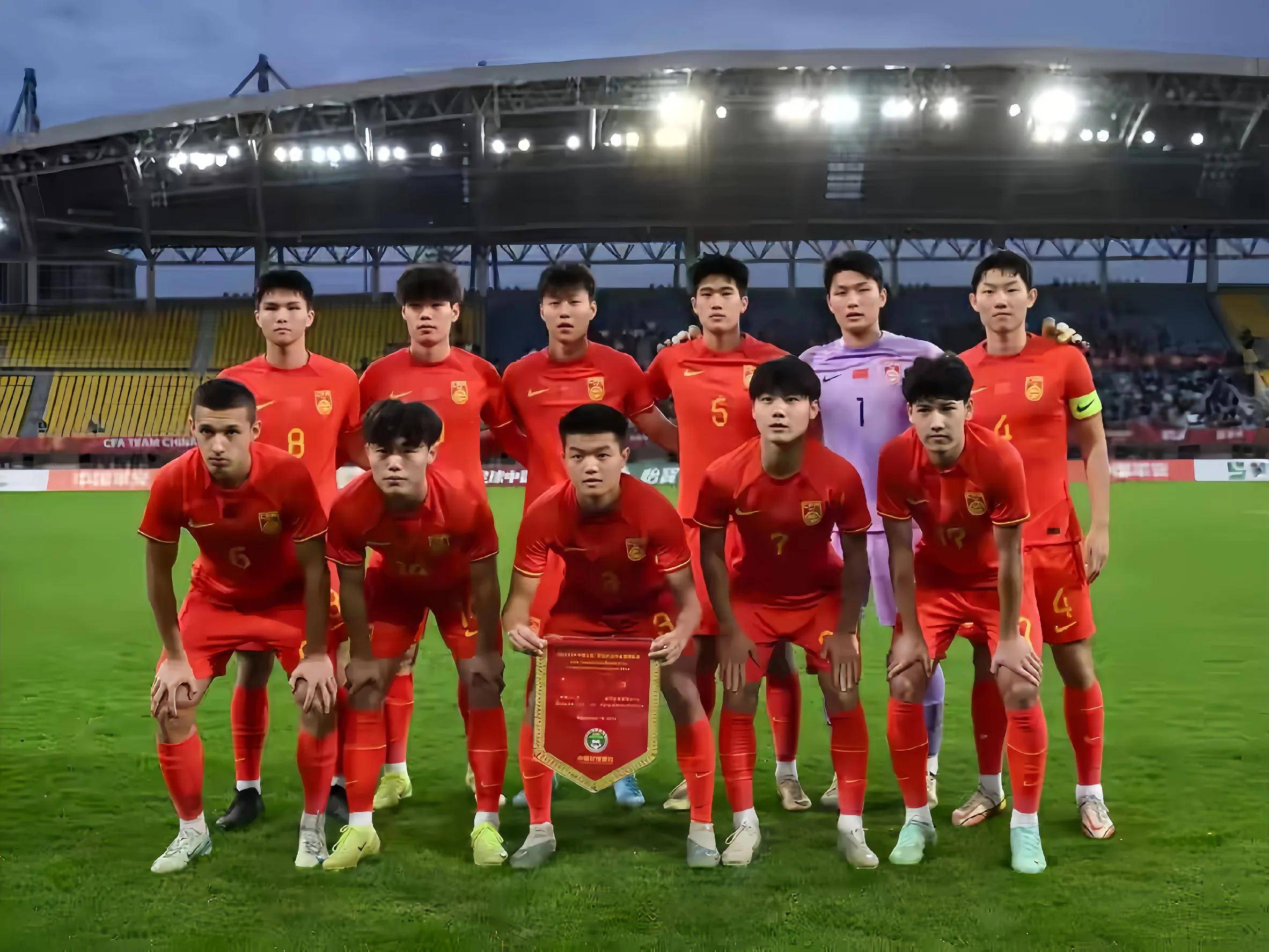 中国队在亚运连续赢下四场比赛! 中国队在亚运连续赢下四场比赛!