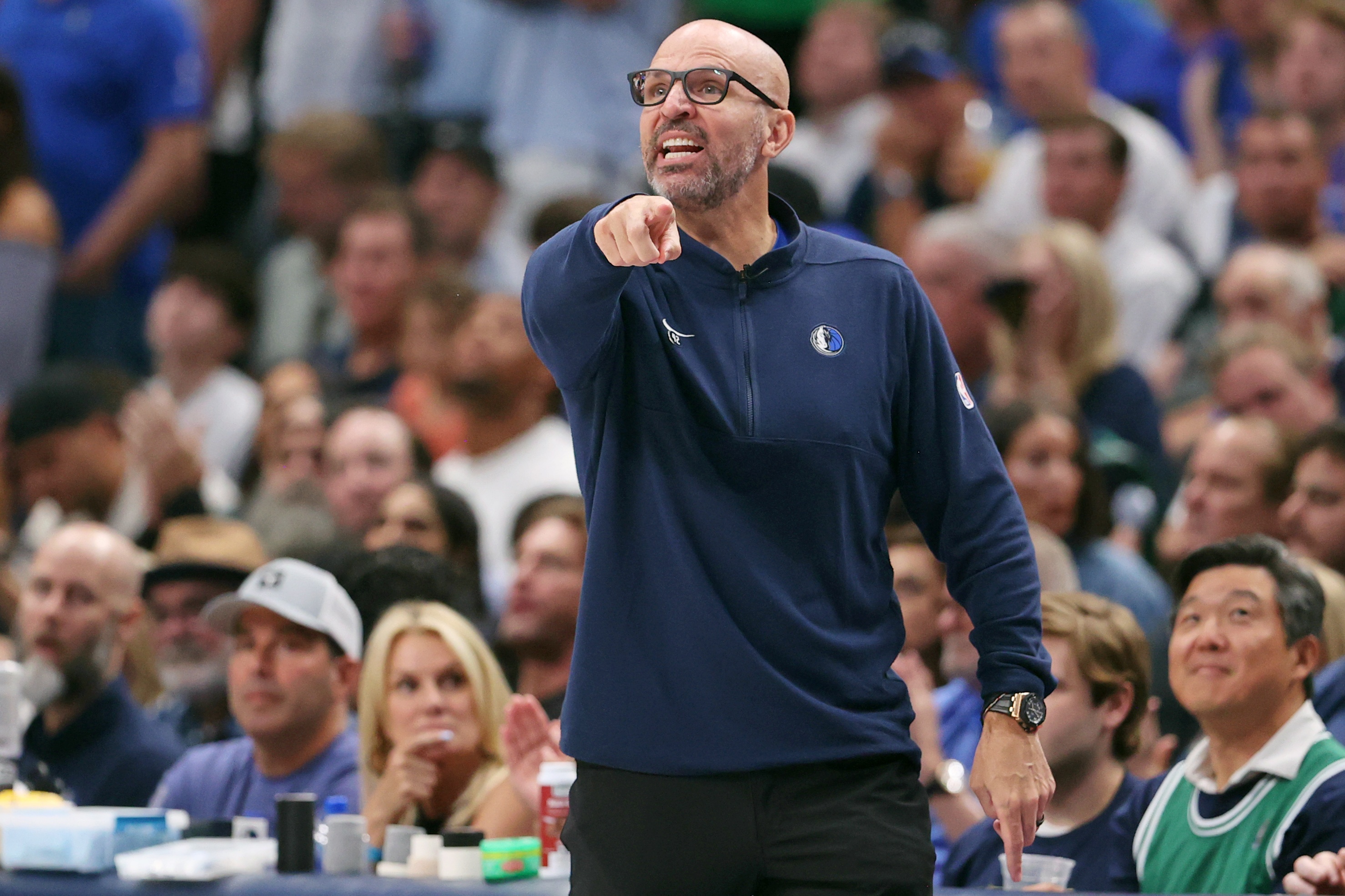 关于独行侠大胜掘金,唐斯着急复出缺席比赛的信息 关于独行侠大胜掘金,唐斯着急复出缺席比赛的信息