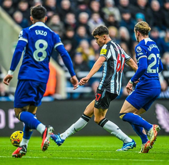 客场不敌对手,切尔西遭遇英超两连败 客场不敌对手,切尔西遭遇英超两连败