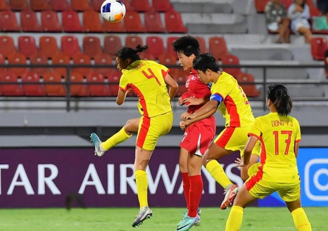 中国女足集训备战，冲击世界杯金牌