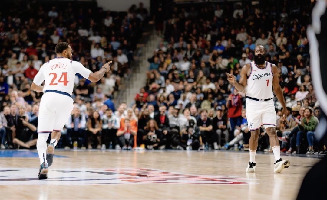 包含快船队新赛季备战调整战术,力争胜利的词条 包含快船队新赛季备战调整战术,力争胜利的词条