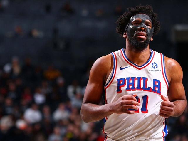 包含人主帅透露恩比德可能缺席数周的词条