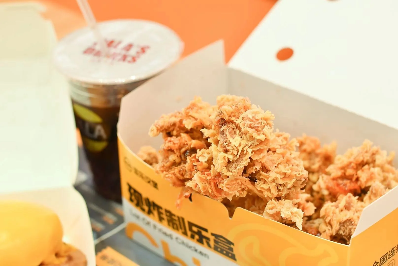 关于汉诺威欲战汉堡，争取关键三分的信息