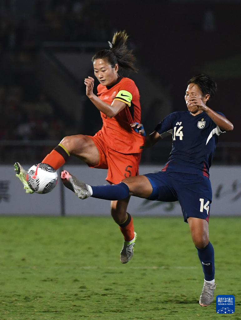 国际女足赛事冠军夺魁!球队势不可挡 国际女足赛事冠军夺魁!球队势不可挡