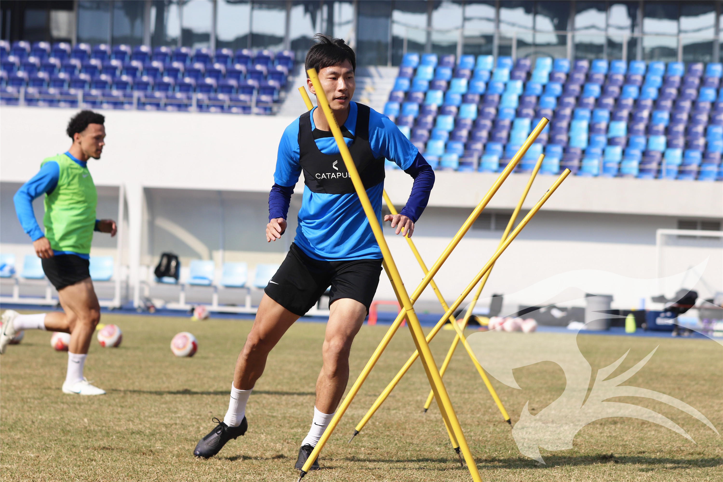 教练团队布置训练计划,备战手段多样 教练团队布置训练计划,备战手段多样