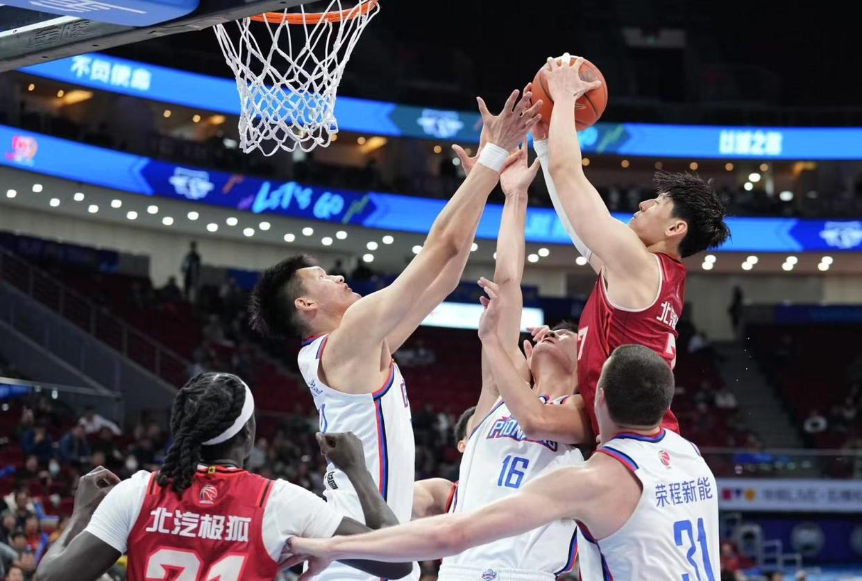 天津队战术调整准确，获得连胜