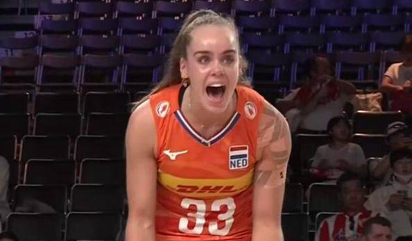 加拿大击败荷兰,晋级女排八强 加拿大击败荷兰,晋级女排八强