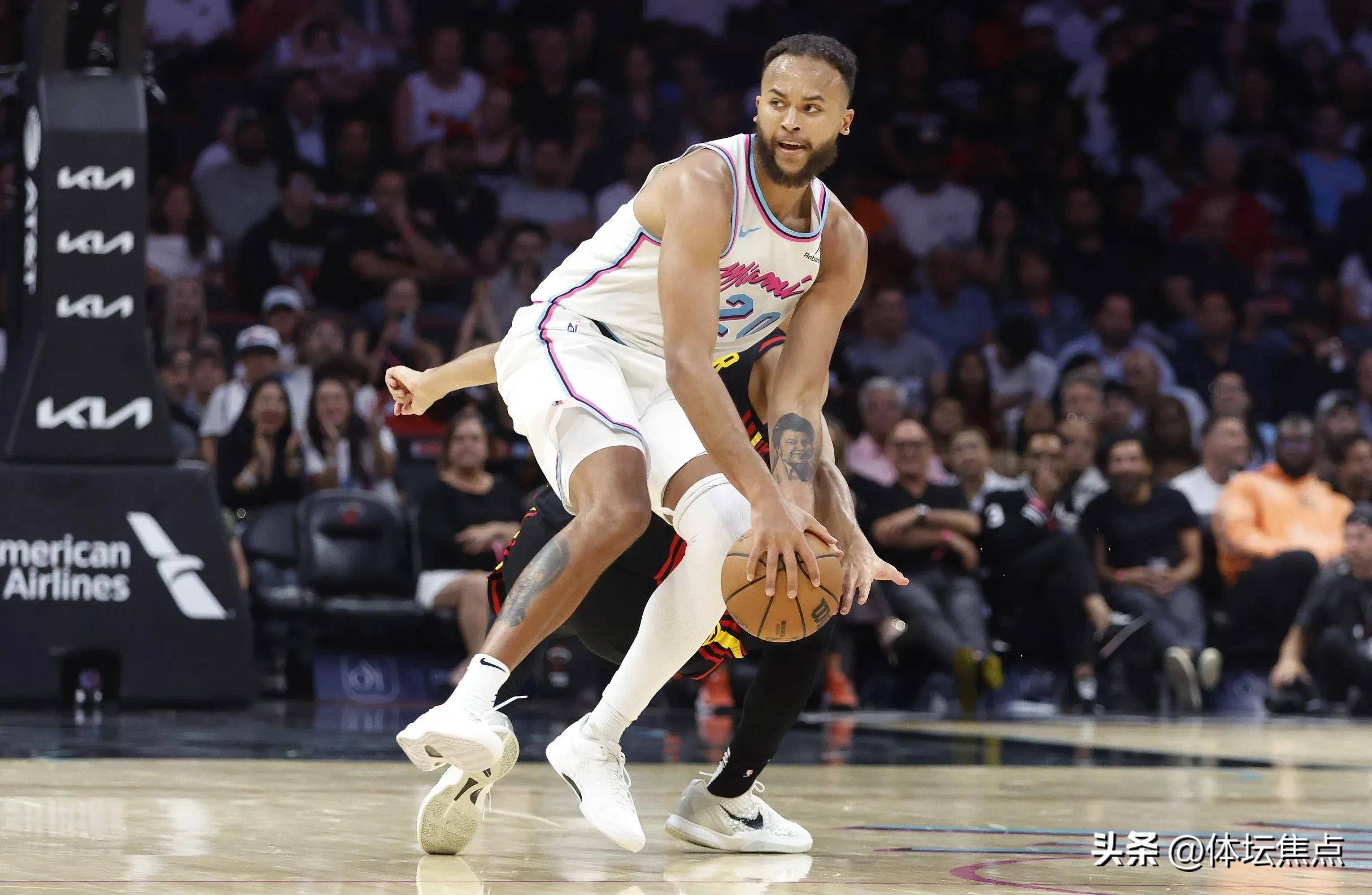 热火队主场胜老鹰，豪取七连胜