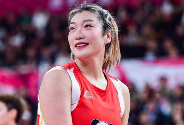 内蒙古队惊险逆转,球员表现获赞教练组 内蒙古队惊险逆转,球员表现获赞教练组