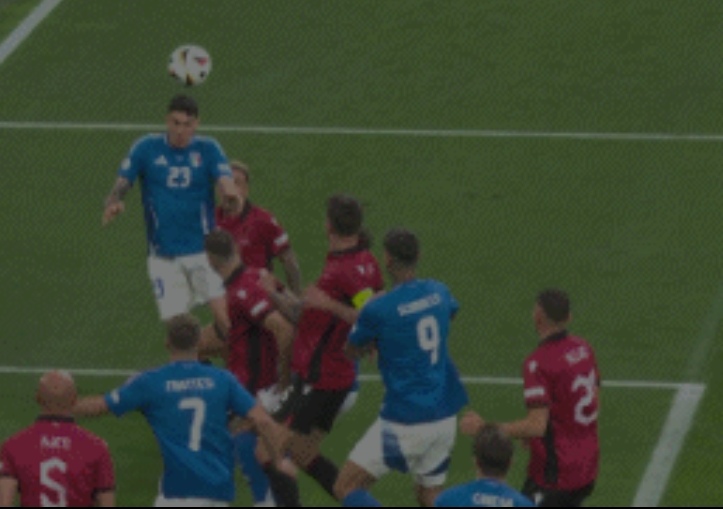 意大利队成功逆转比赛,晋级晋级欧洲杯四分之一决赛 意大利队成功逆转比赛,晋级晋级欧洲杯四分之一决赛