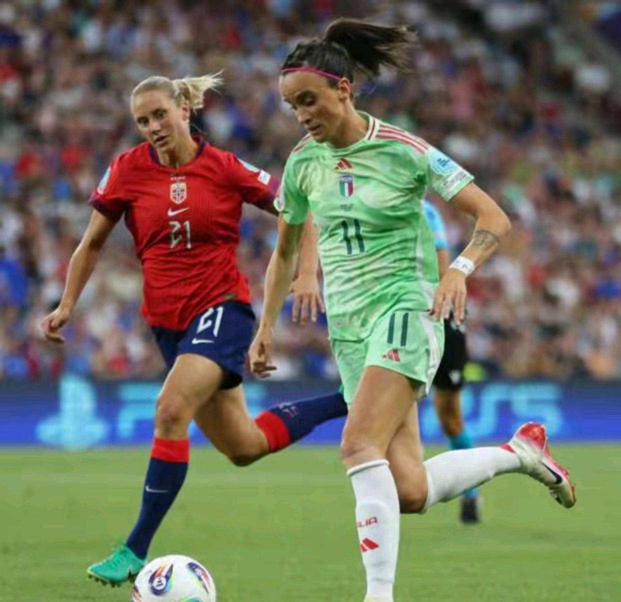 意大利女足士气高涨,备战与荷兰的对决 意大利女足士气高涨,备战与荷兰的对决