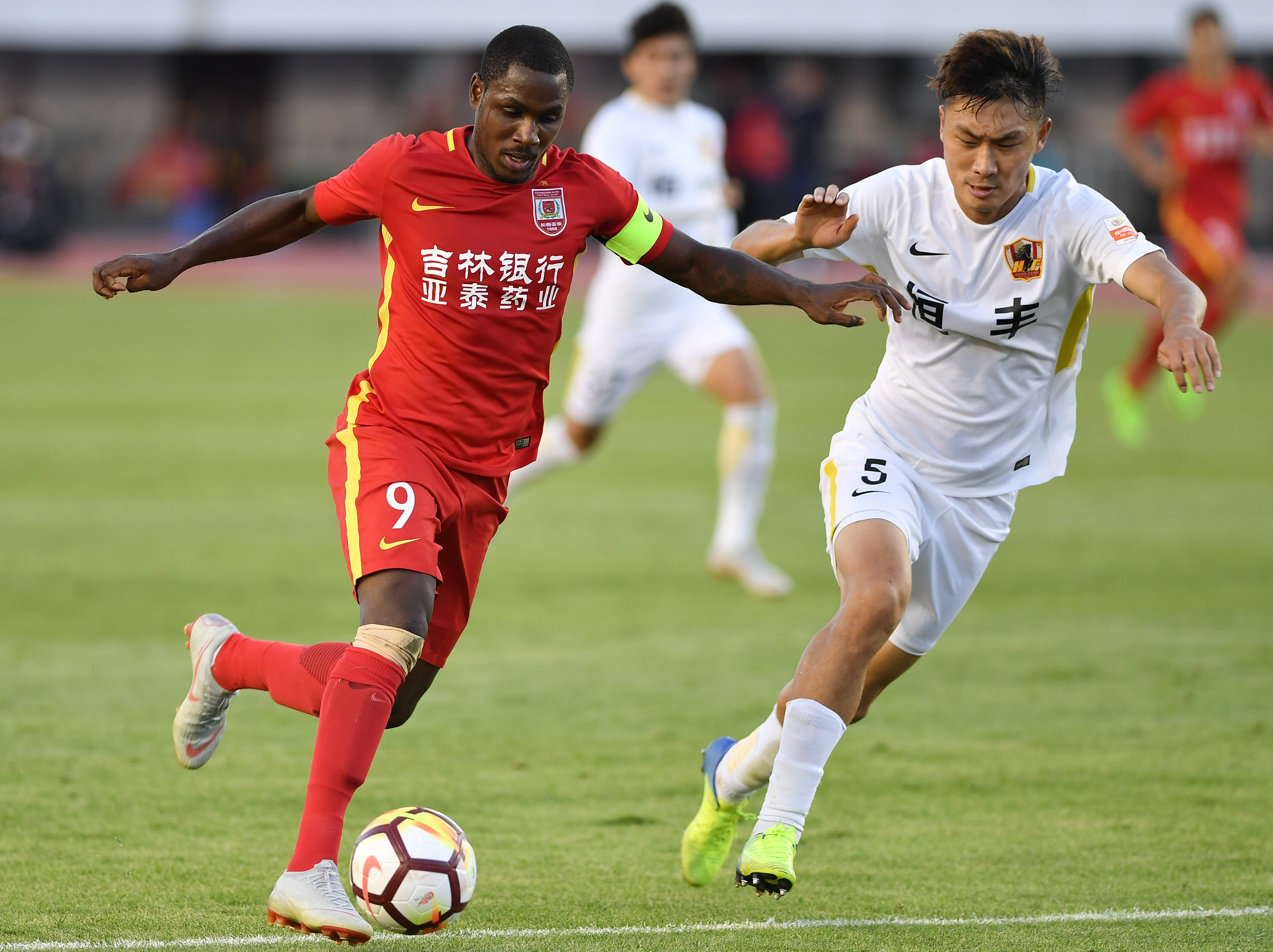 广州富力客场一球惊艳,反客为主力压贵州恒丰!的简单介绍 广州富力客场一球惊艳,反客为主力压贵州恒丰!的简单介绍