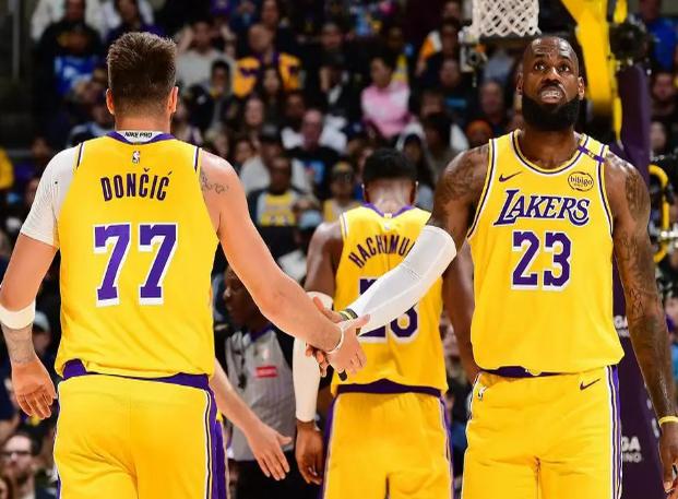 瓦拉多利德主场逼平,豪取积分榜积分 瓦拉多利德主场逼平,豪取积分榜积分