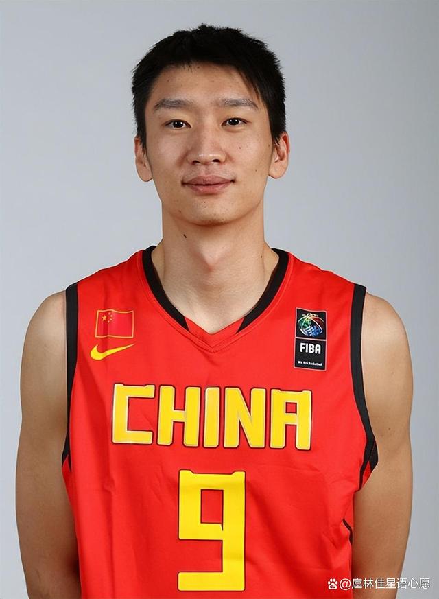 亚洲篮球新秀崭露头角,成为焦点人物 亚洲篮球新秀崭露头角,成为焦点人物