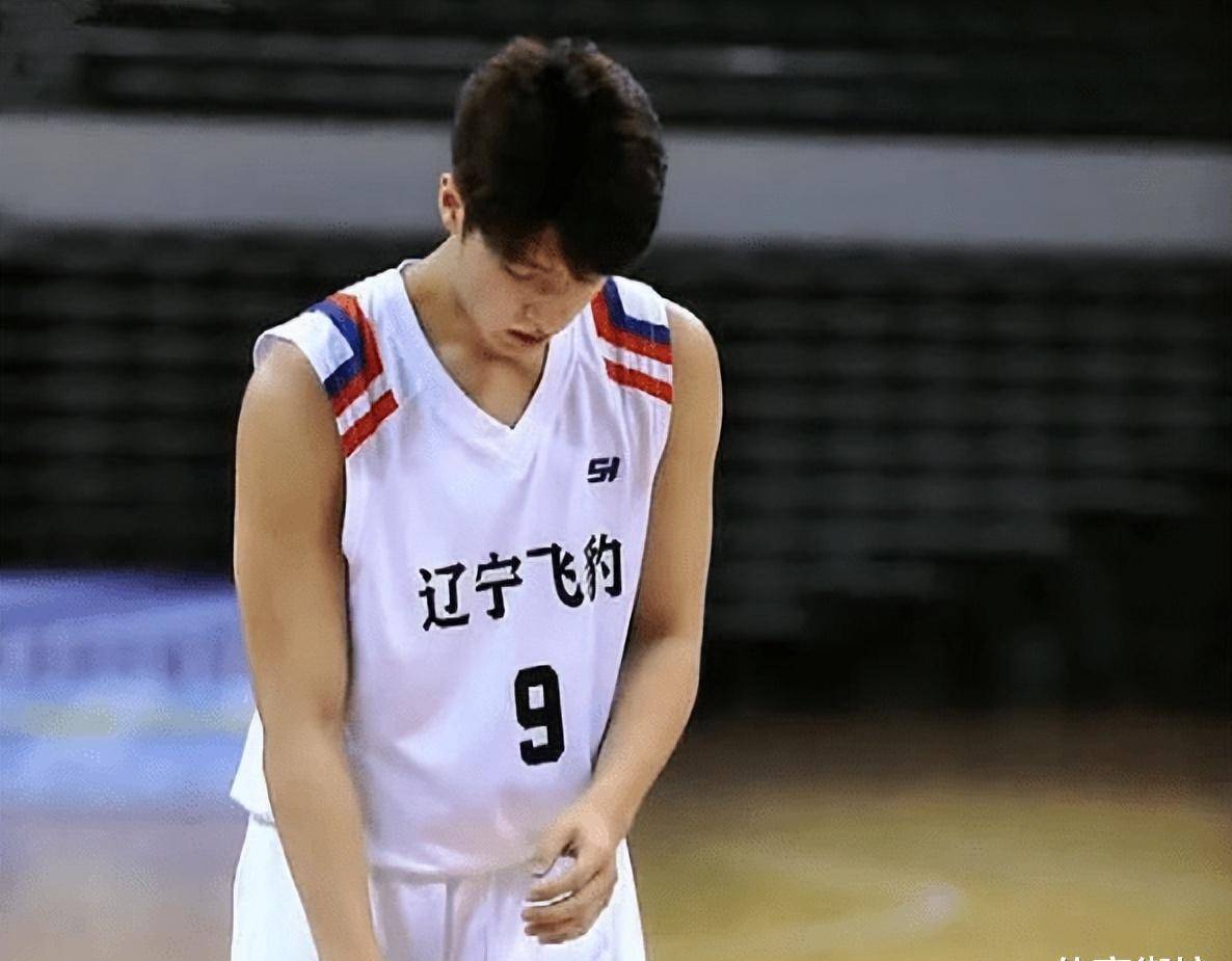 亚洲新星闪耀俄罗斯篮球赛场,瞄准总冠军 亚洲新星闪耀俄罗斯篮球赛场,瞄准总冠军