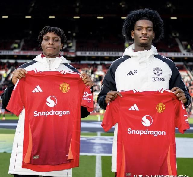 包含马尔代夫中场艾哈迈德在比赛中受伤,或将缺席下一轮的词条 包含马尔代夫中场艾哈迈德在比赛中受伤,或将缺席下一轮的词条