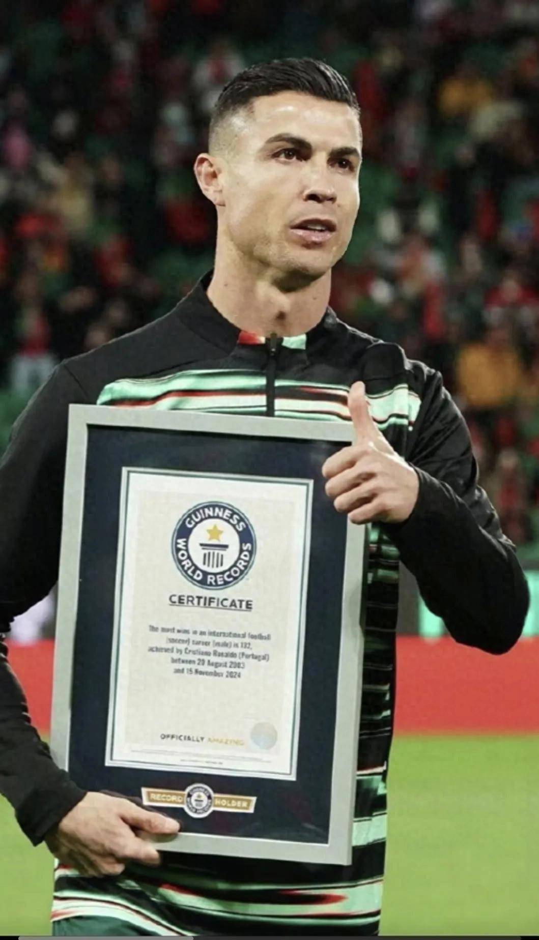 进球如潮轻取对手斩获胜利 进球如潮轻取对手斩获胜利