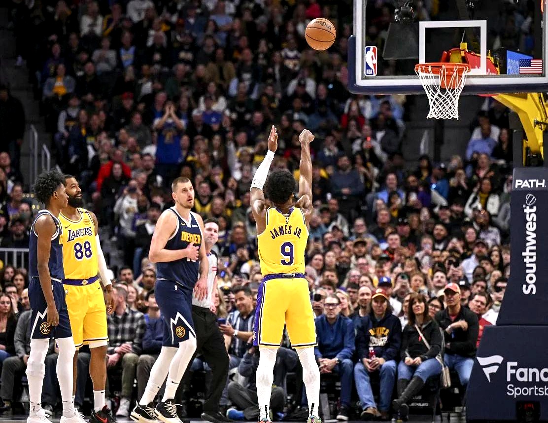 湖人队遭溜马队逆转落败 湖人队遭溜马队逆转落败