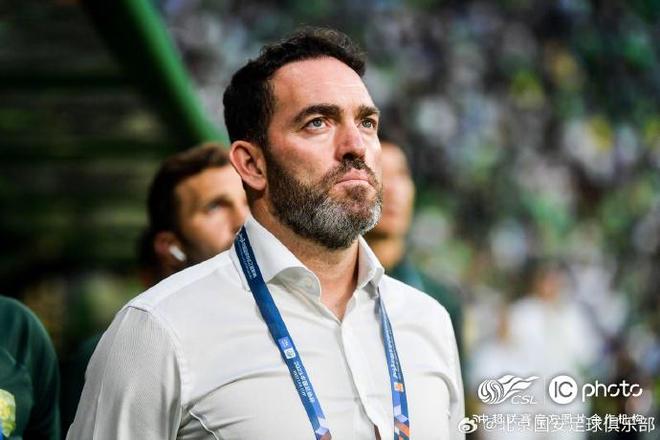 猛龙队决定续约主教练,期待下赛季再创佳绩的简单介绍 猛龙队决定续约主教练,期待下赛季再创佳绩的简单介绍