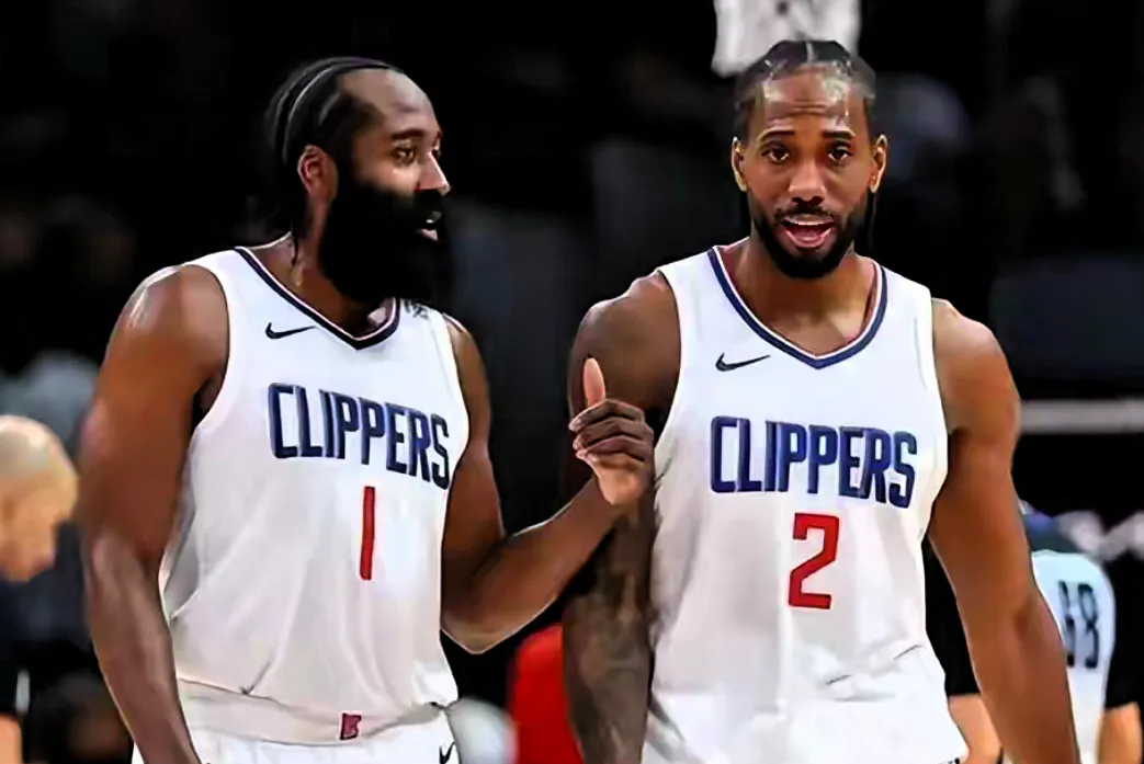 快船战胜尼克斯,季后赛前景越发看好 快船战胜尼克斯,季后赛前景越发看好