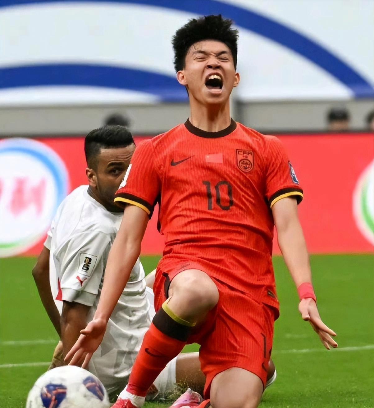 亚足联杯赛明星球员表现抢眼 亚足联杯赛明星球员表现抢眼