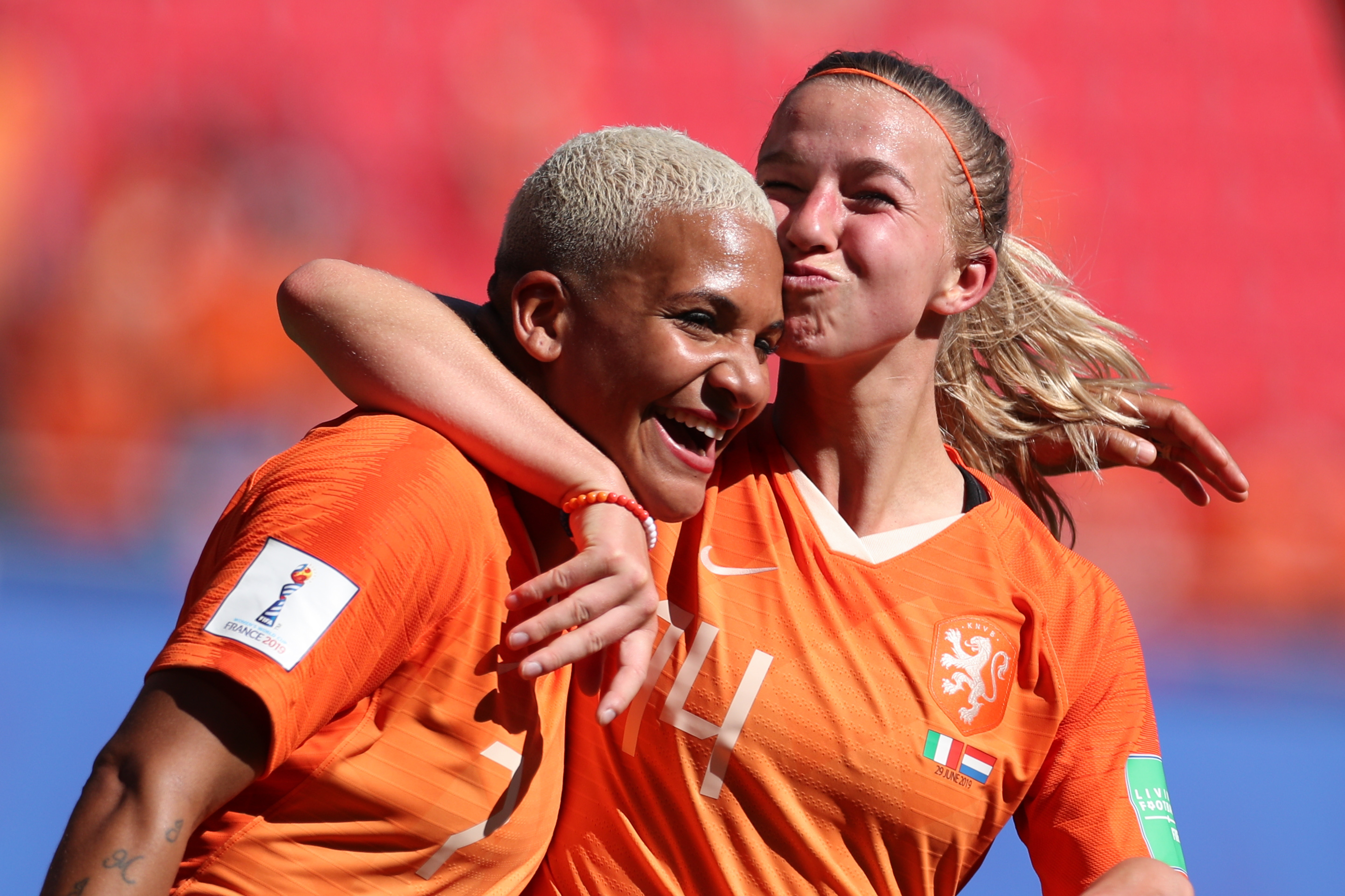 瓦朗谢纳实现突破，球队野心勃勃