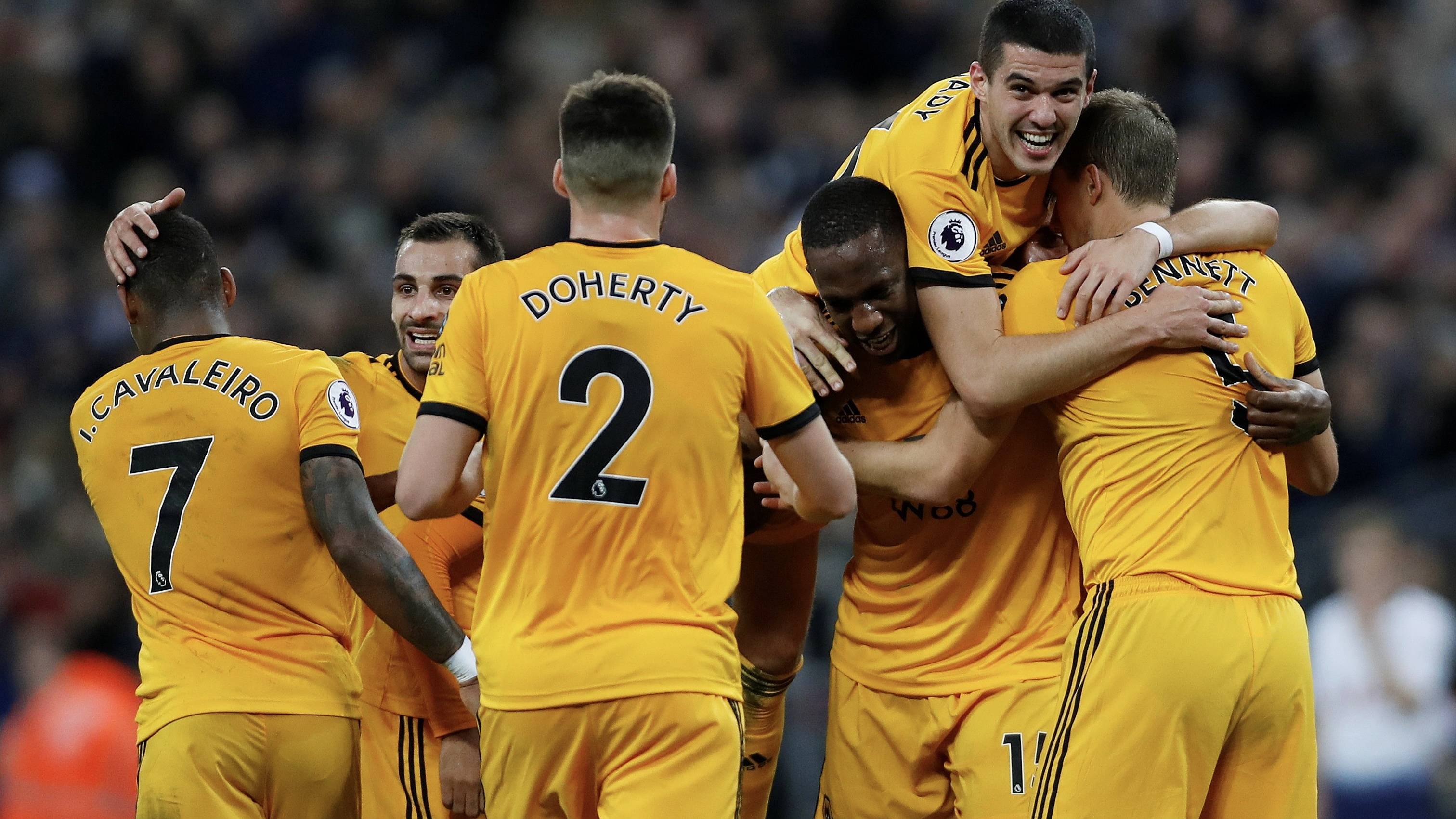 西汉姆联客场击败对手,实现三连胜的简单介绍 西汉姆联客场击败对手,实现三连胜的简单介绍