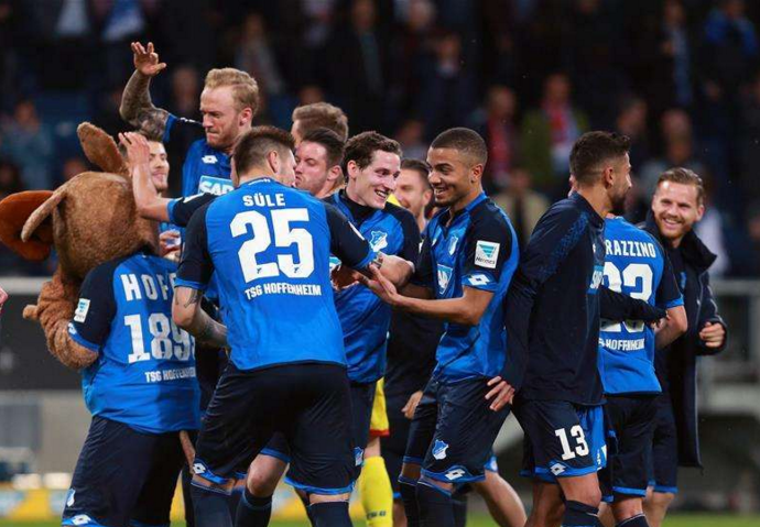 罗马客场大捷,争四形势再次明朗 罗马客场大捷,争四形势再次明朗