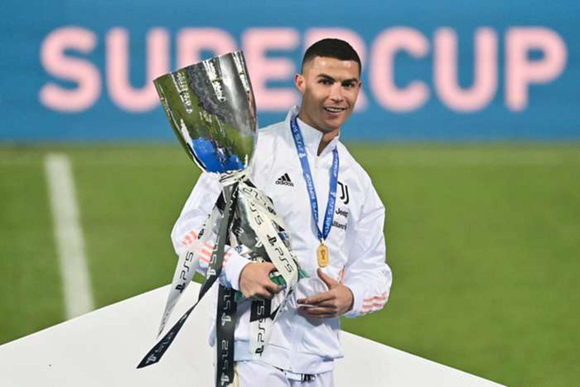 尤文横扫那不勒斯,阿尔巴绝境逆转 尤文横扫那不勒斯,阿尔巴绝境逆转