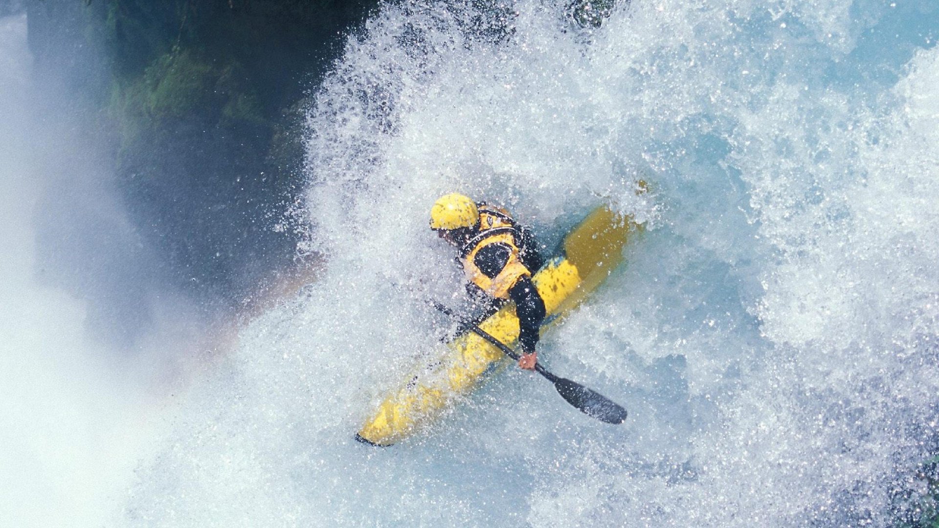 黄蜂最后的刺,保罗10秒内两记手术刀,新疆天山脚下终迎历史性胜利