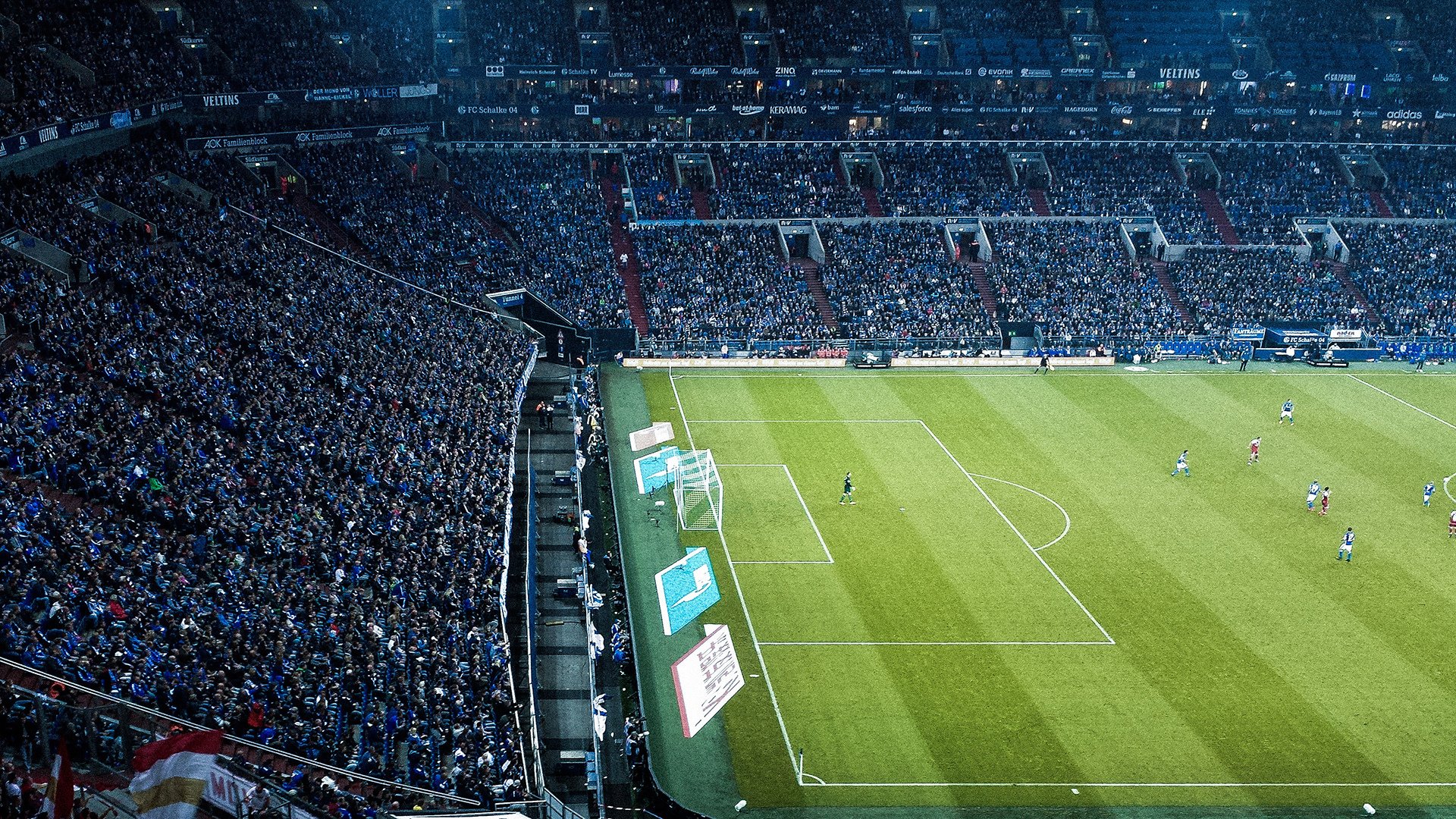 冰川与风暴的碰撞，阿坎吉撕裂防线，冰岛巨人扳倒乌拉圭