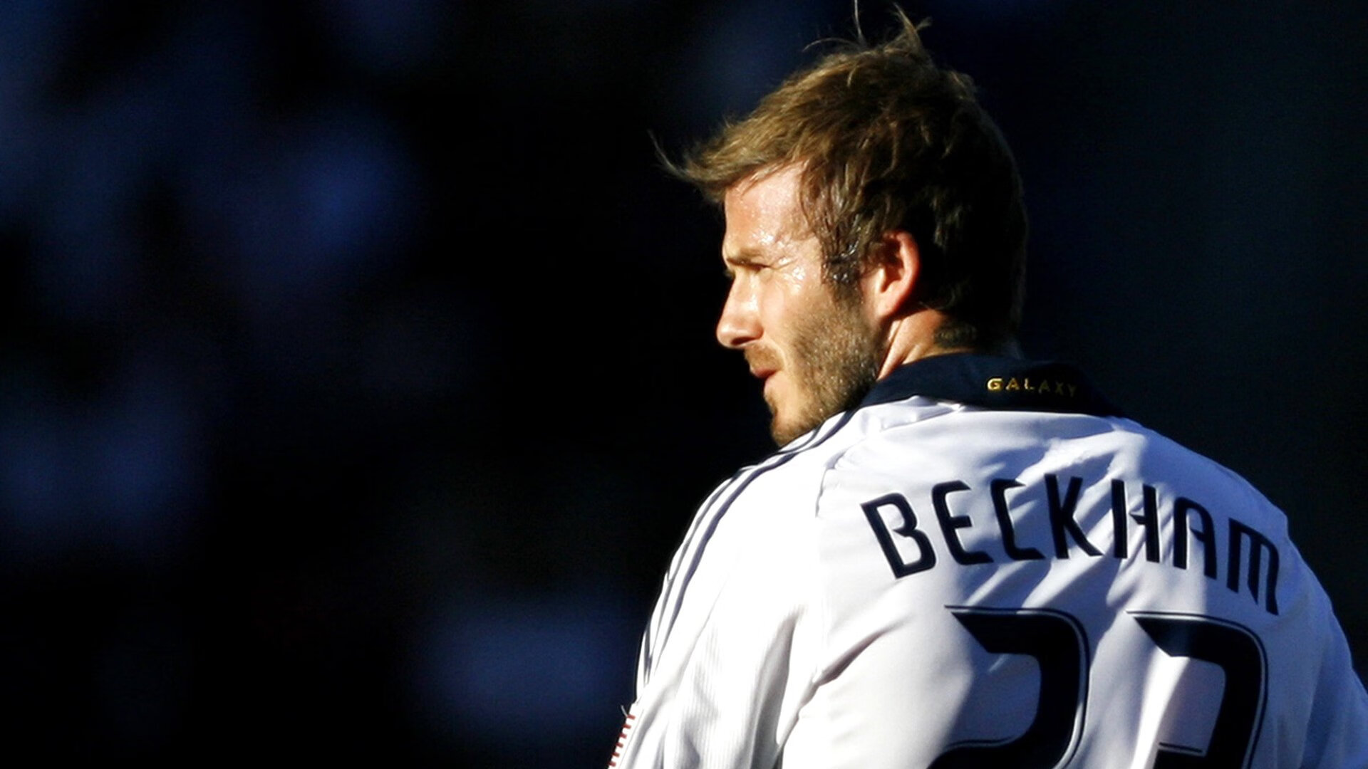 爱游戏在线-焦点战成验证试金石，文班亚马攻防两端统治联盟最强队